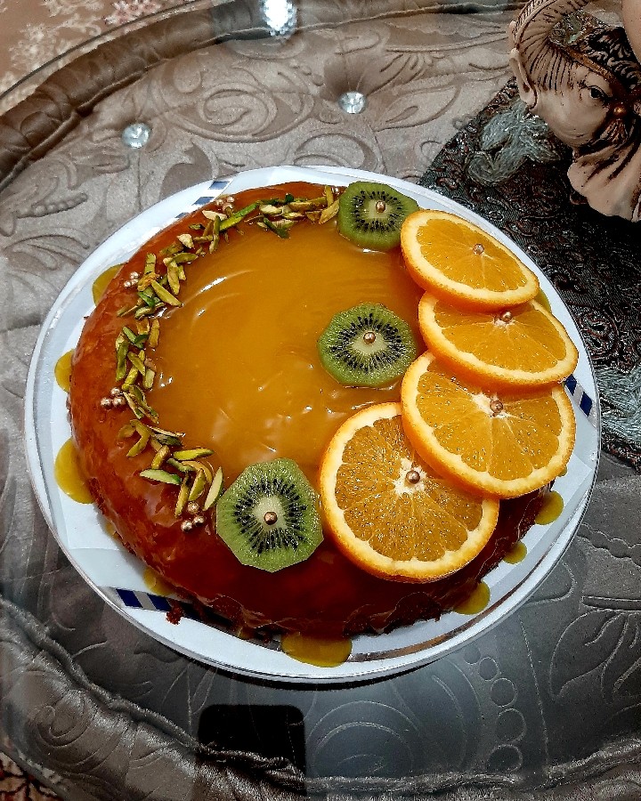 کیک پرتقالی با سس پرتقال