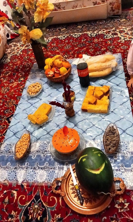 عکس     ?یلدای ۱۴۰۴ مبارک? 
        ورق بزن عزیزم  