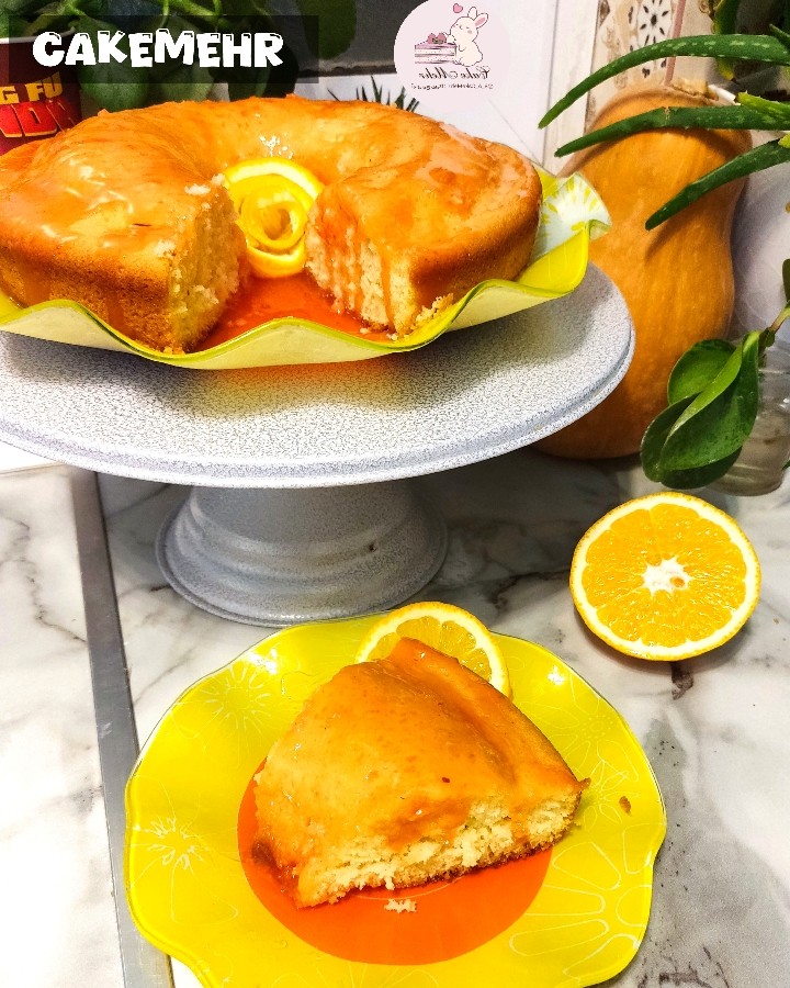 کیک پرتقالی 
با سس گریپ فروت ⁦(⁠｡⁠♡⁠‿⁠♡⁠｡⁠)⁩