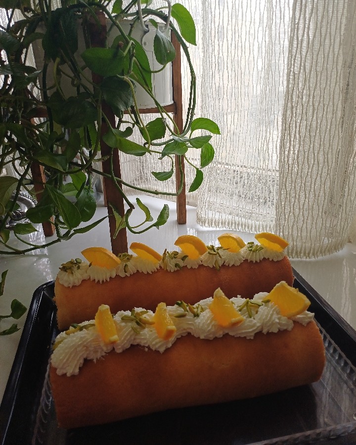 رولت خامه ای 