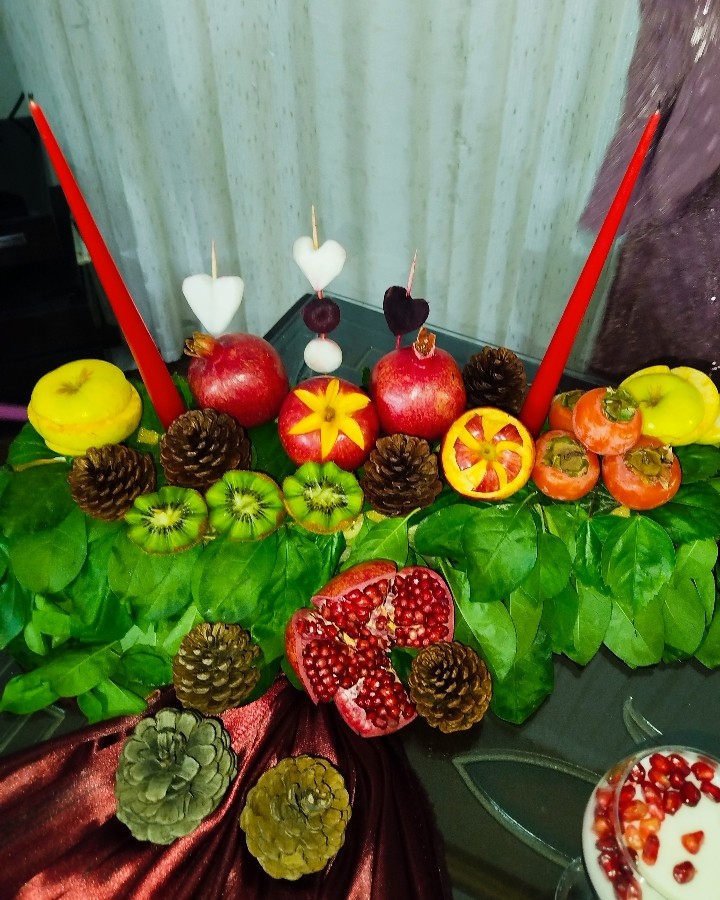 دورهمی شب یلداخونه داداش بزرگم