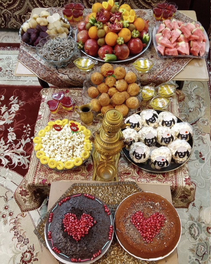یلدا۱۴۰۴
دورهمی