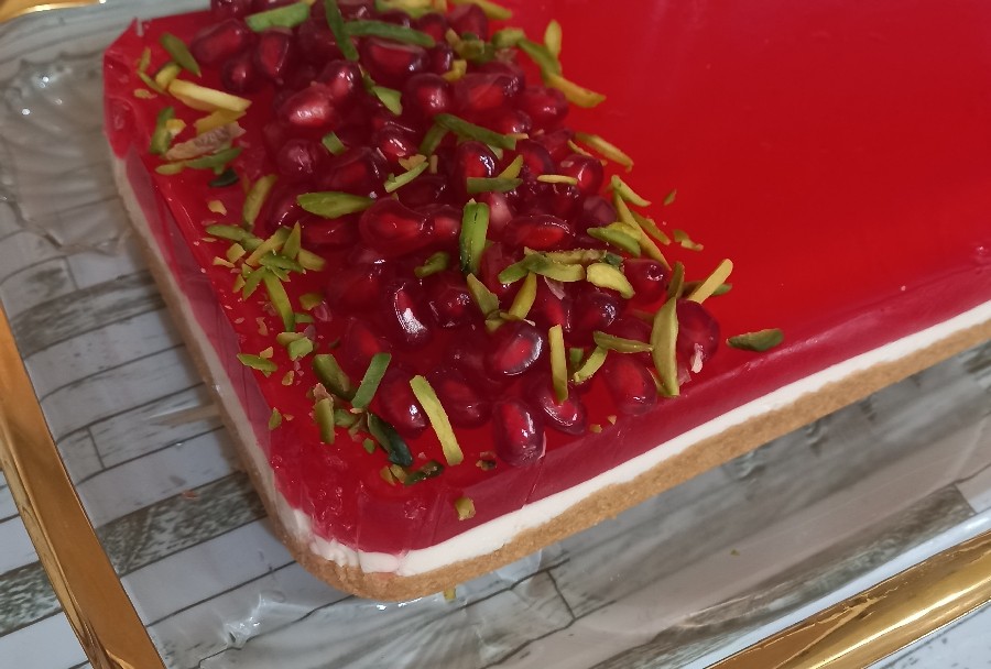 چیز کیک انار