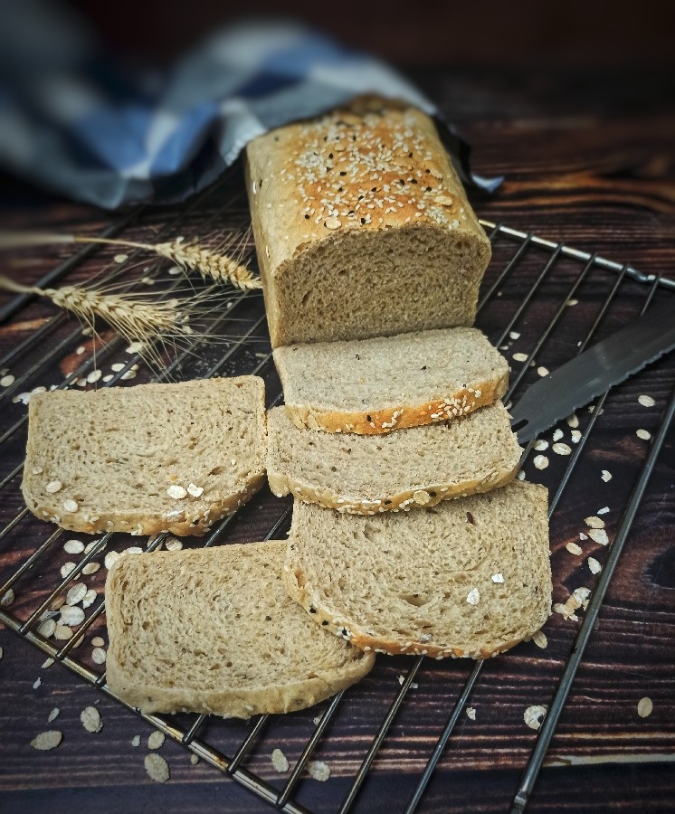 نان تست چندغله