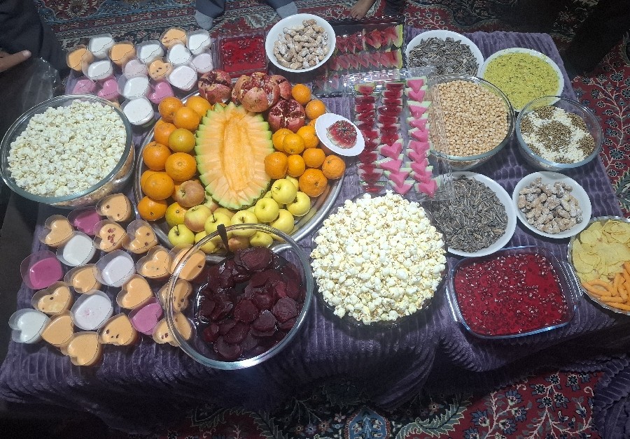 یلدا خونه پدر بزرگ