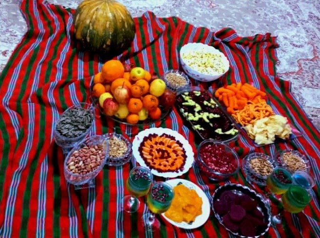 یلدا ۱۴۰۴مبارک