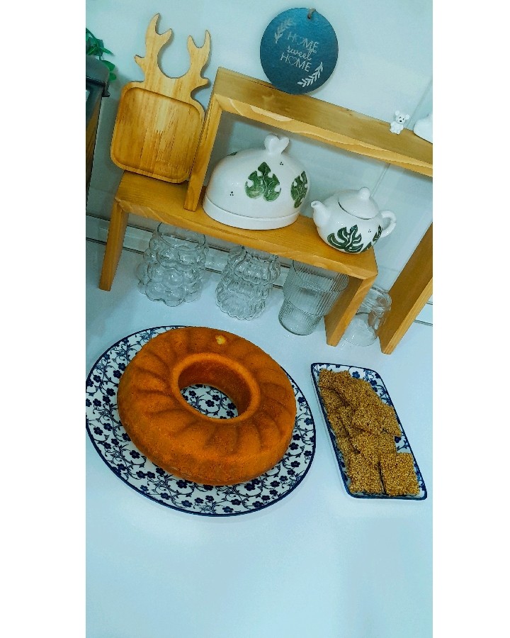 کیک و پِشْت زیک