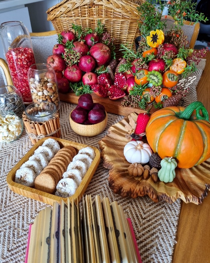 عکس یلدا ۱۴۰۴