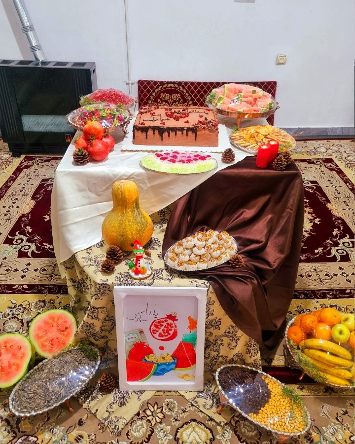 یلدا تون مبارک ۱۴۰۴ 