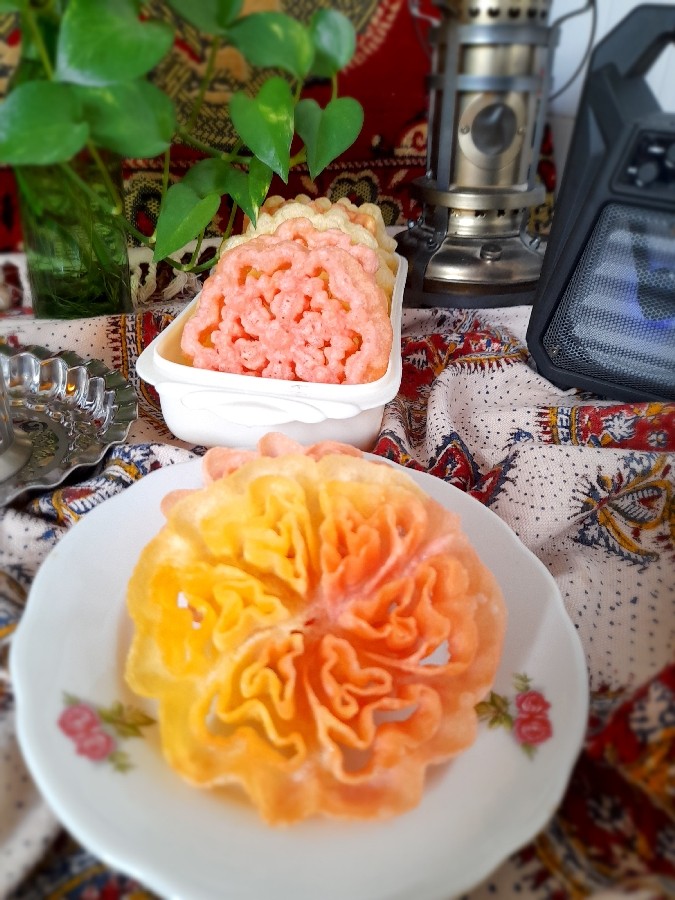 شیرینی پنجره‌ای