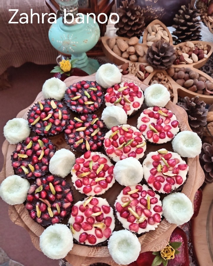 عکس کاپ کیک های یلدایی. 