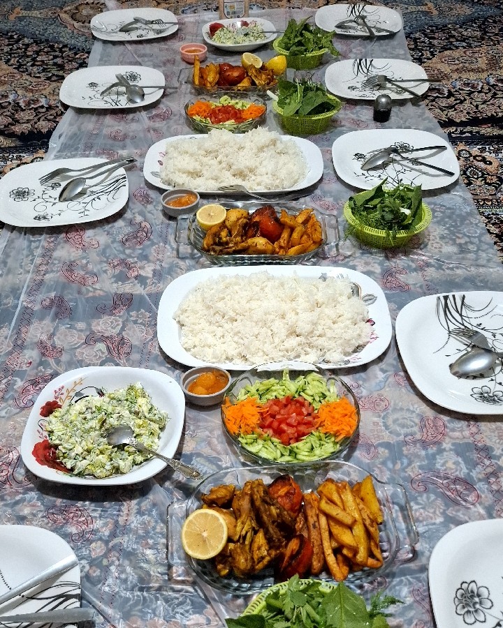 سفره دوستانه❣️