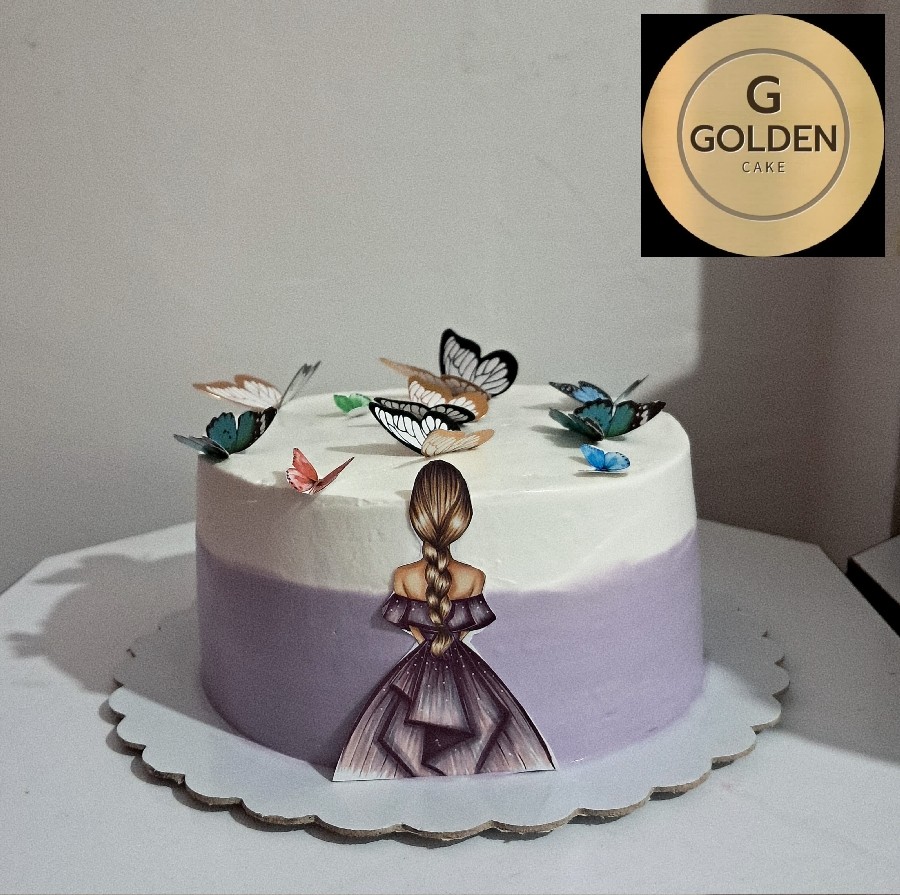 کیک پر تکراردخترانه