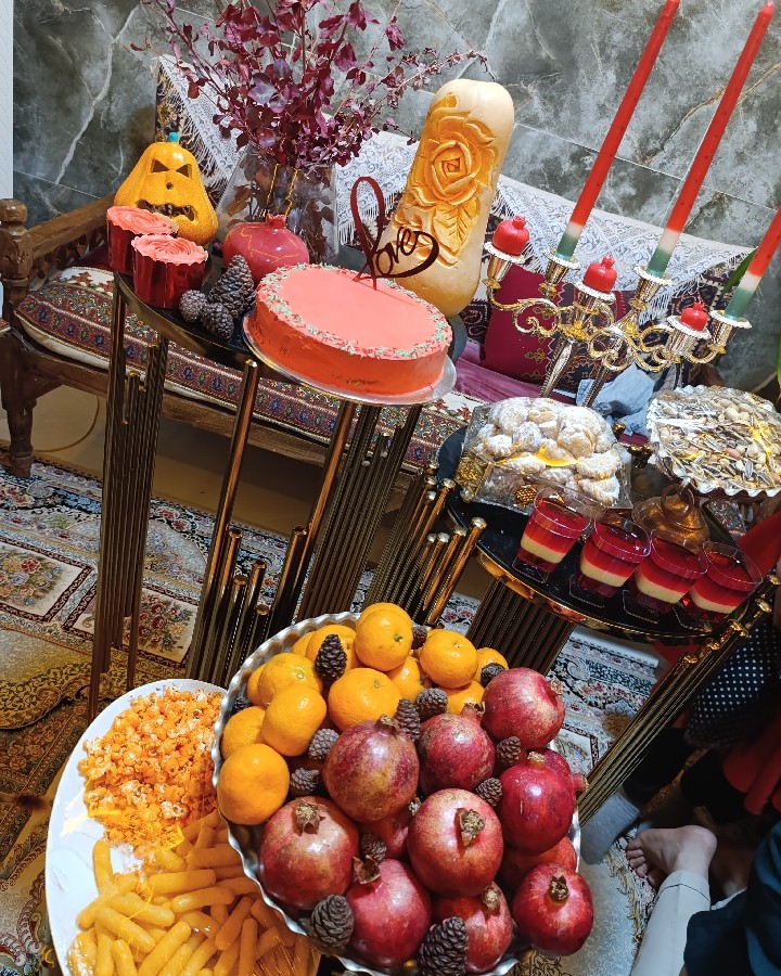 یلدا ۱۴۰۴???