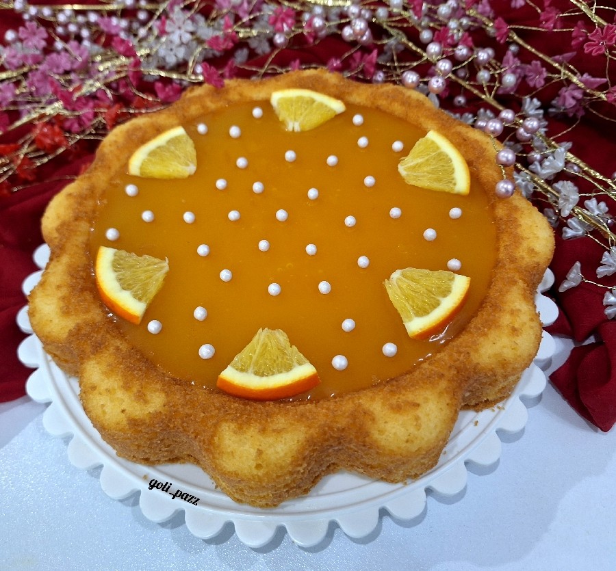 کیک پرتقالی با سس پرتقال 
