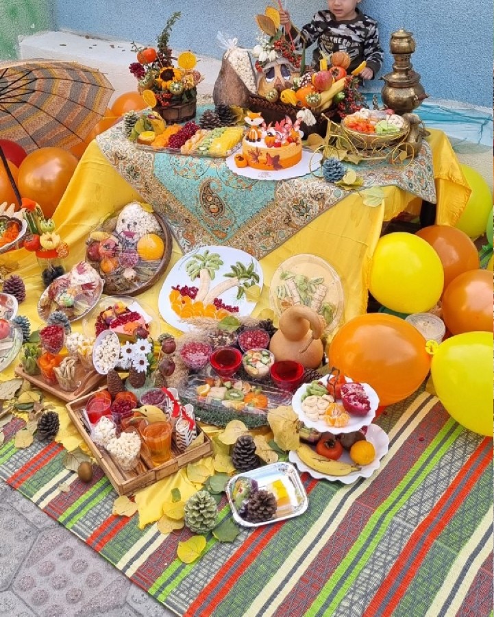 جشن شب یلدا در مدرسه 