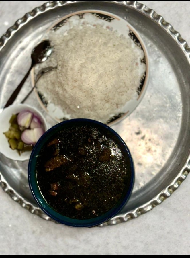 قرمه‌سبزی تو یه رو برفی...روزمرگی هامو دنبال کن رفیق خوش میگذره 