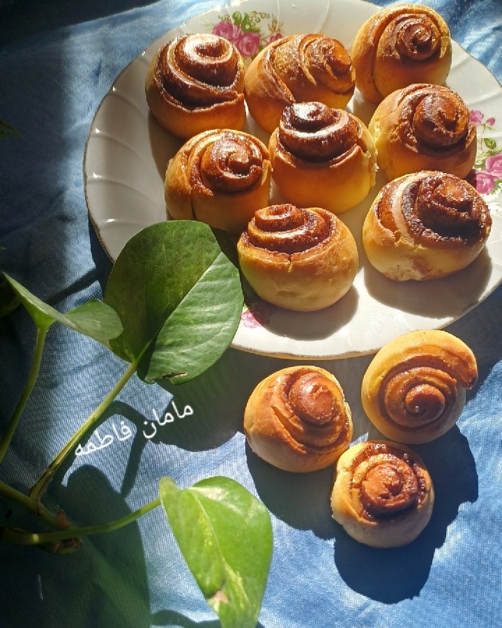 نان رول دارچینی 