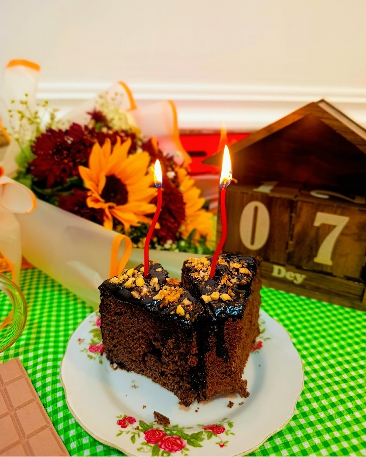 کیک خیس شکلاتی 