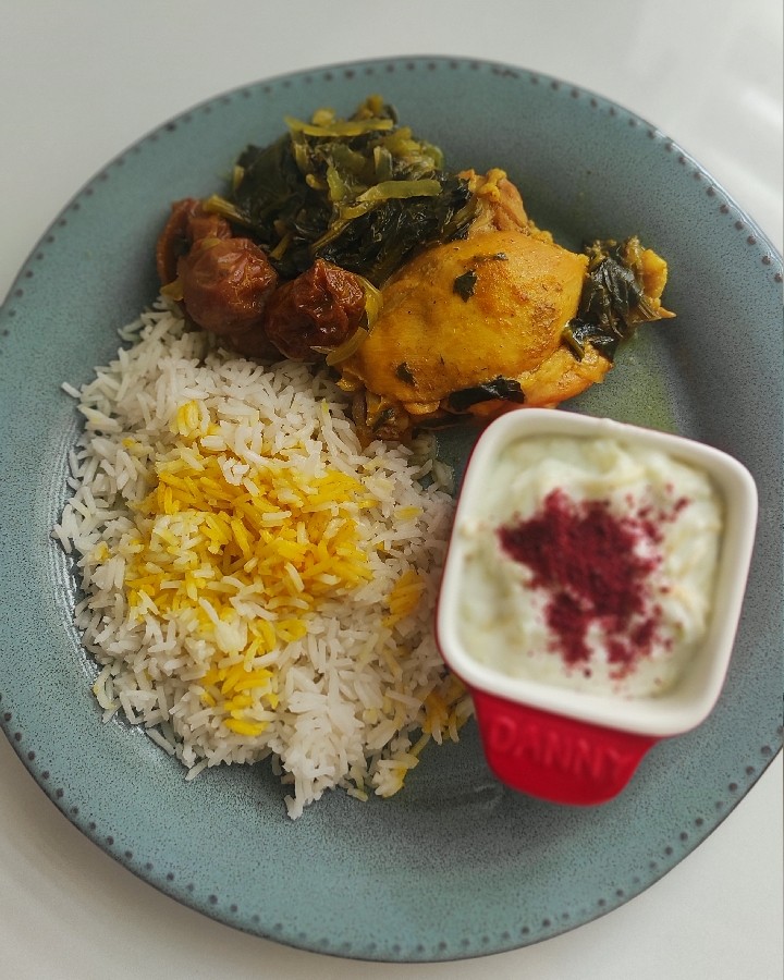 خورش آلو اسفناج