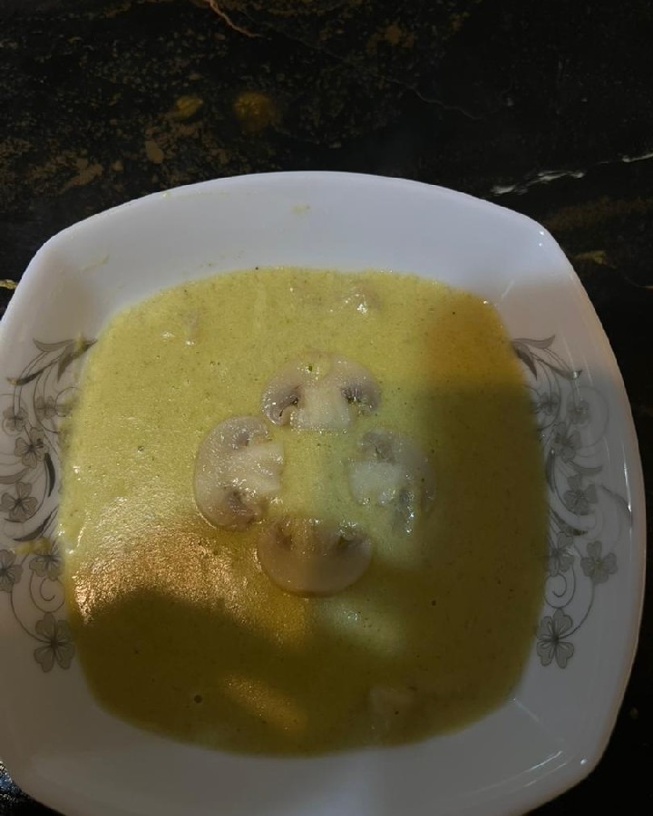 سوپ خامه وشیر