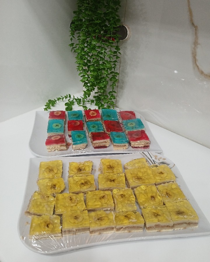 دسر ژله ای ?