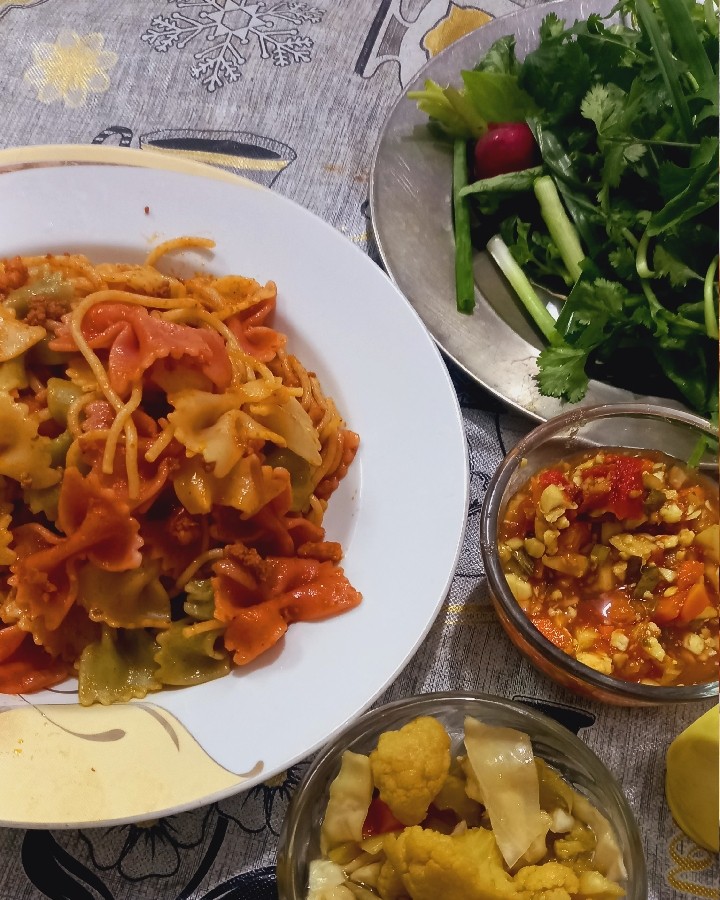 بفرمایید ناهار ??