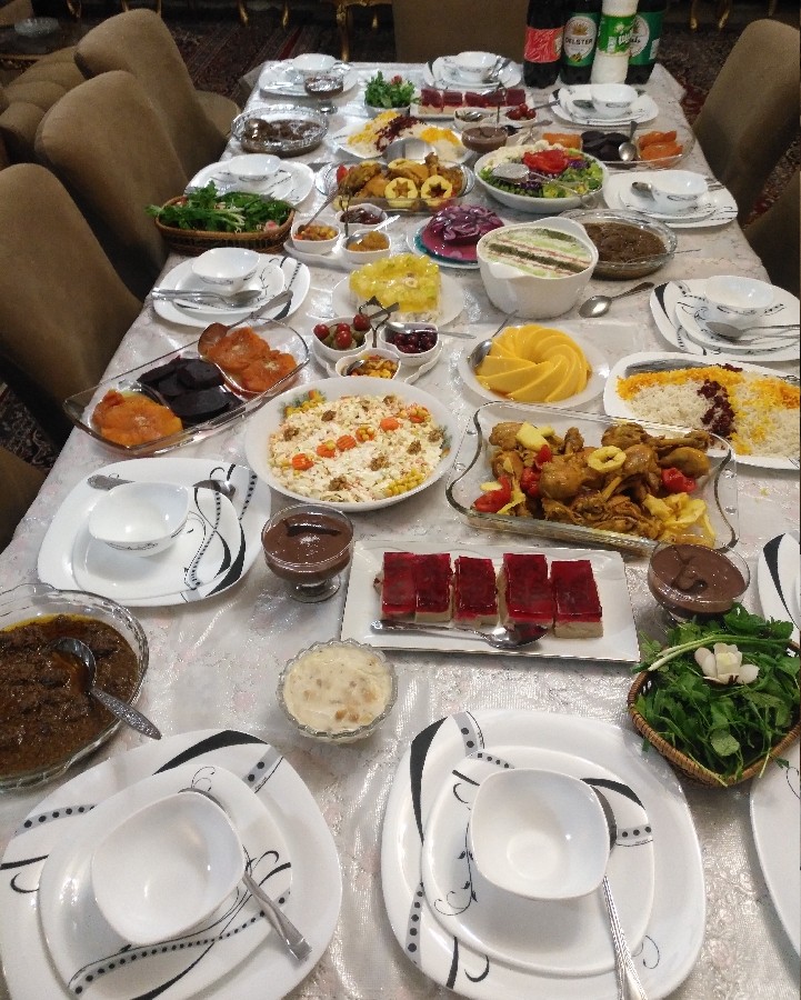 میز شام
 یلدای1404