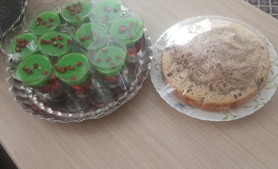 کیک خونگی  وژله یلدایی