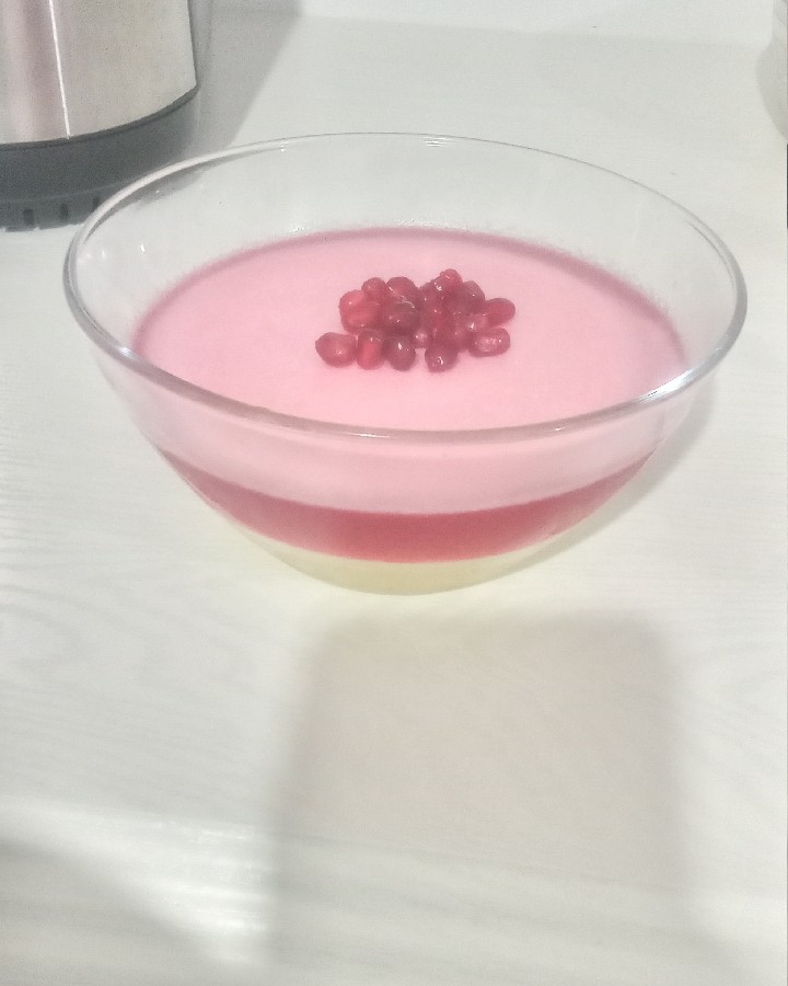 ژله بستنی تقدیم نگاه پرمهرتون 