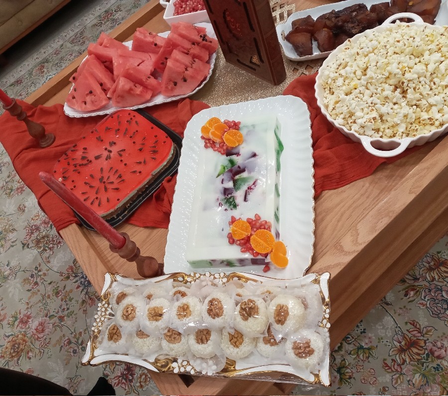 باسلوق بدون ژلاتین
البته با ژلاتین قشنگتر وبهتره بافتش