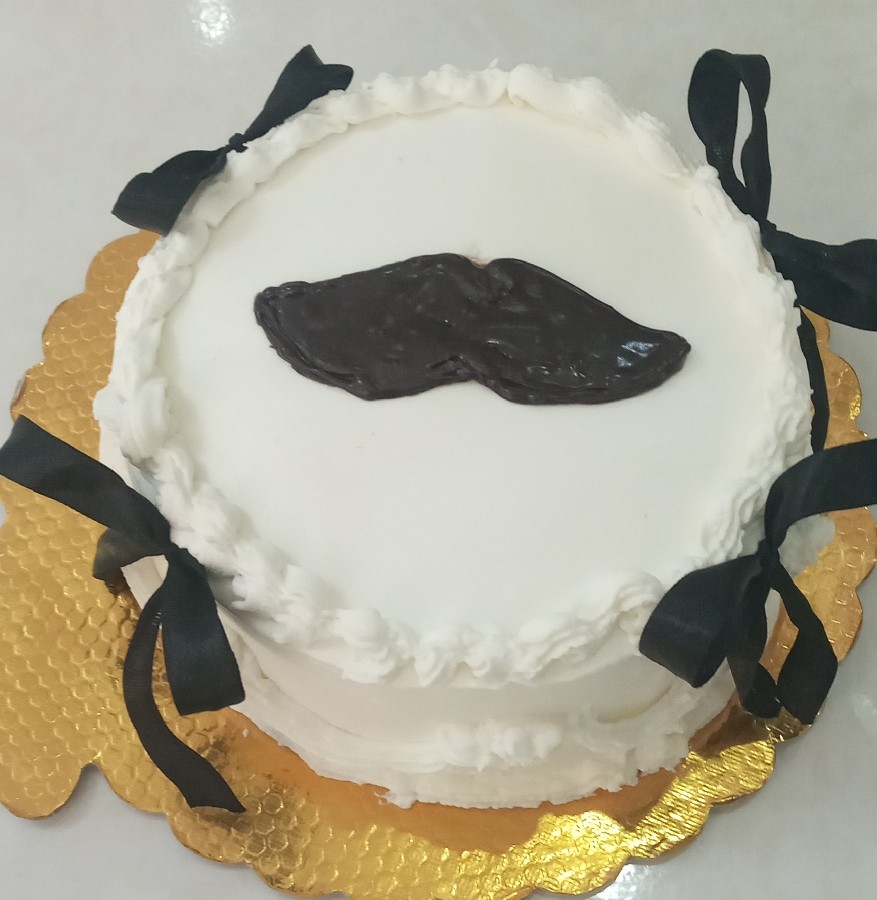 کیک روز پدر 
سفارش مشتری گلم?