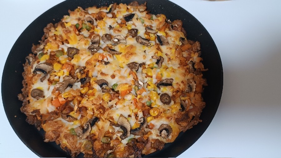 پیتزا مرغ و قارچ خونگی 