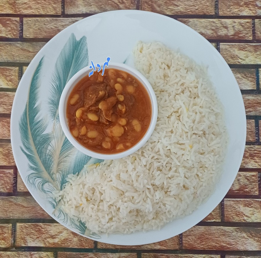 خوراک لوبیا سفید اسپانیایی