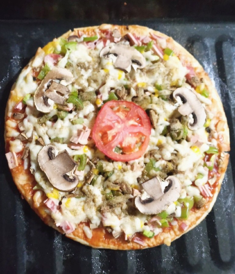 پیتزا مخلوط خانگی ?