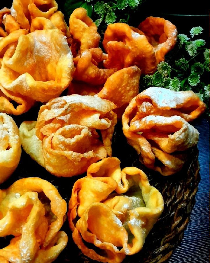 شیرینی گل کلمی 