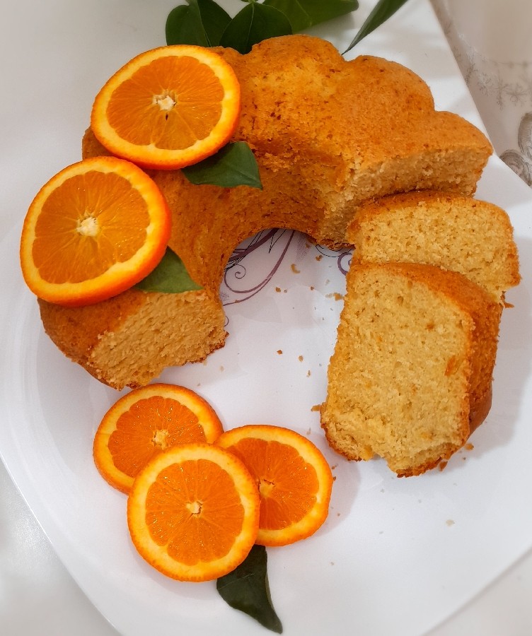 کیک پرتقالی خونگی با آب پرتقال تازه ?
نرم، خوش‌عطر و کاملاً دل‌بر ?»