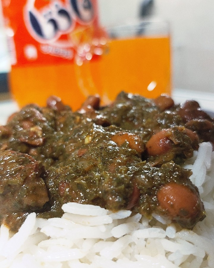 گفتم زشت نباش که از قرمه‌سبزی عکس نزارم .... :)