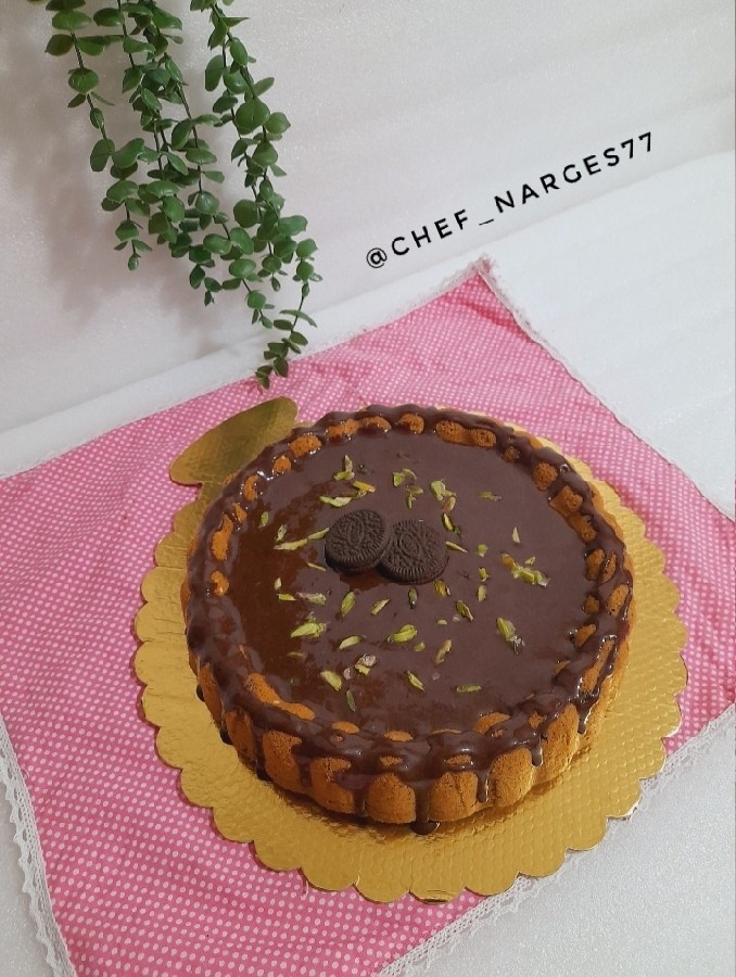 کیک شکلاتی با رویه موکا