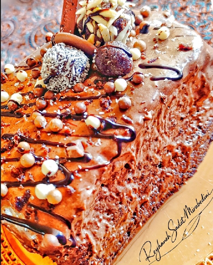 کیک خیس شکلاتی ریحان 