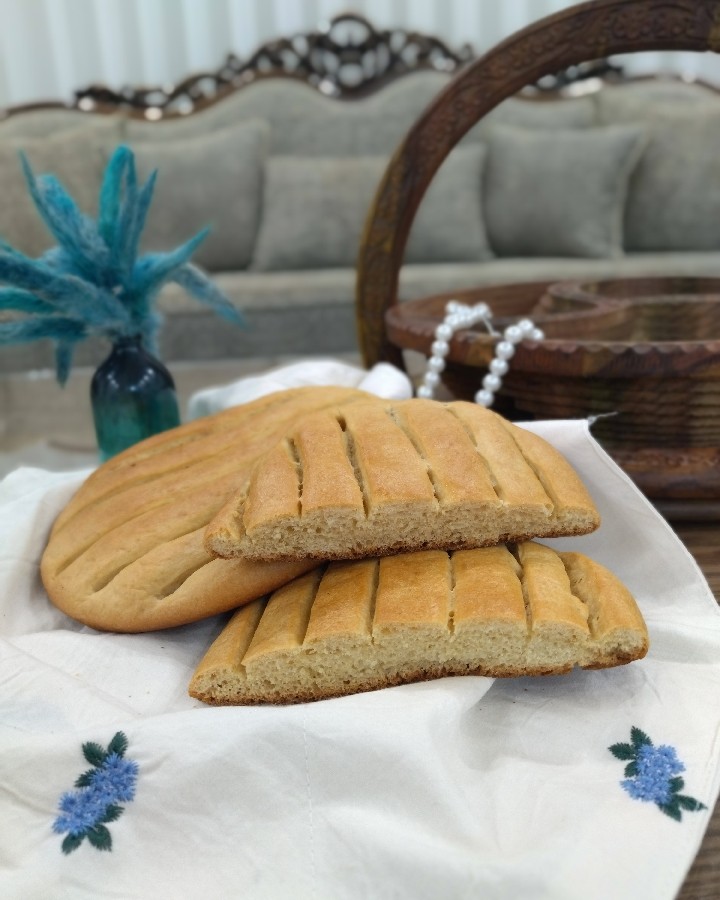 #نان سه گانه