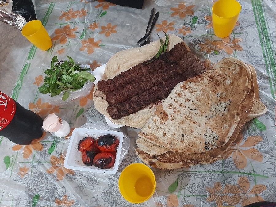 کباب خوشمــــزه بُناب