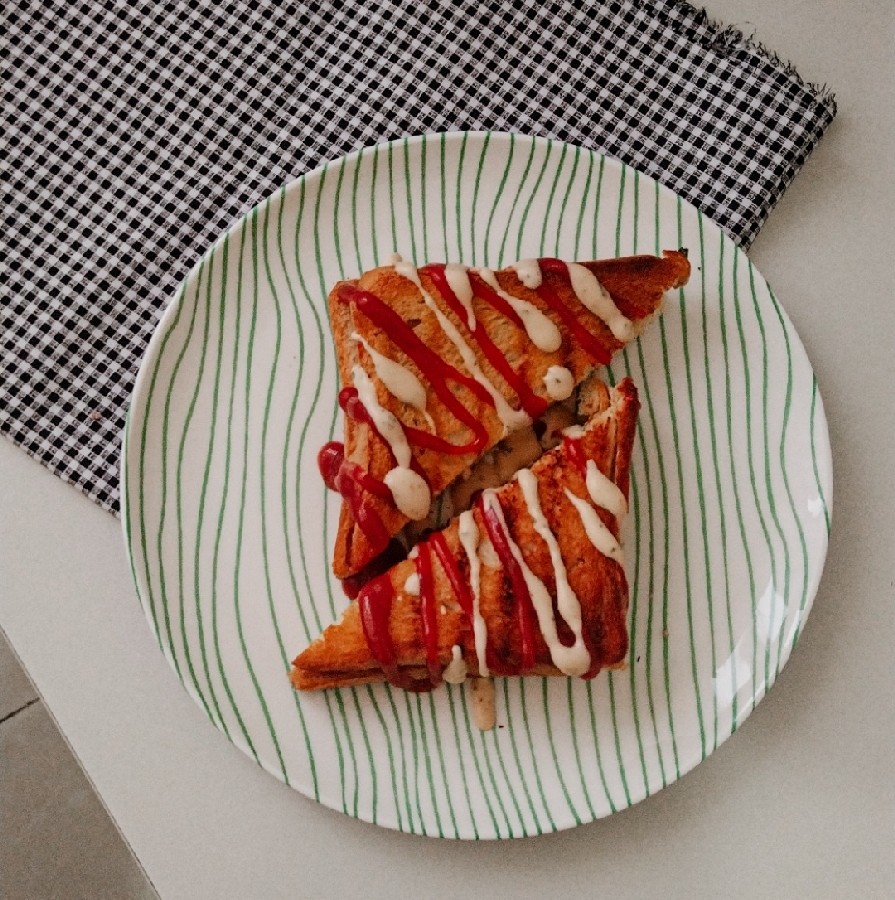 بشقاب های رنگی رنگی