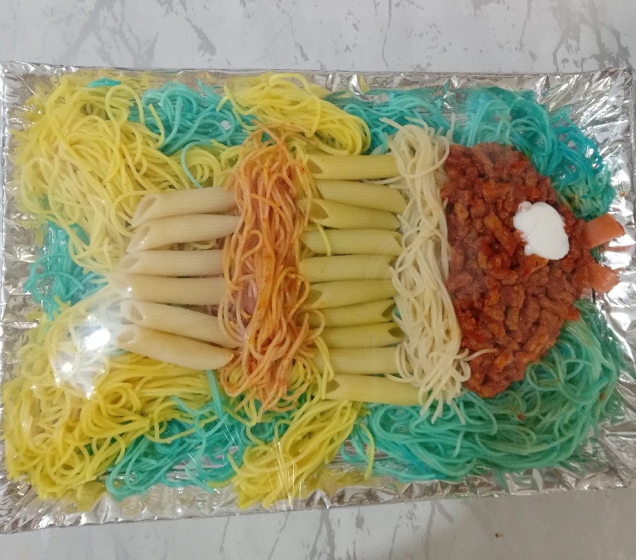 ماکارونی به شکل ماهی