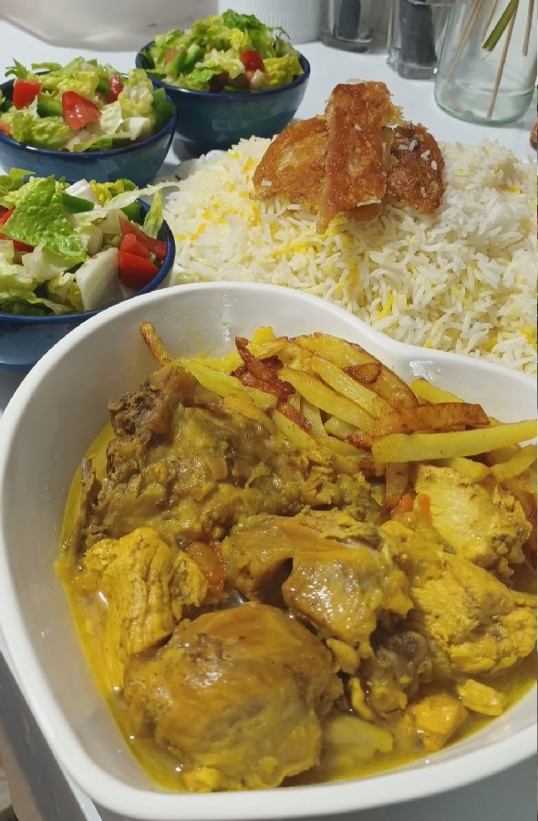 ناهارونه
ورق بزن عزیزم 
