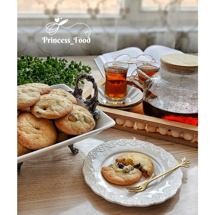 شیرینی کشمشی قنادی