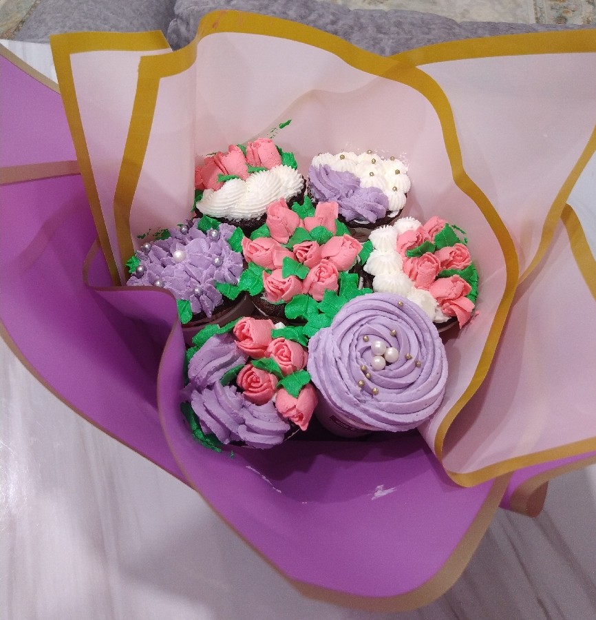 دسته گل کاپ کیکی