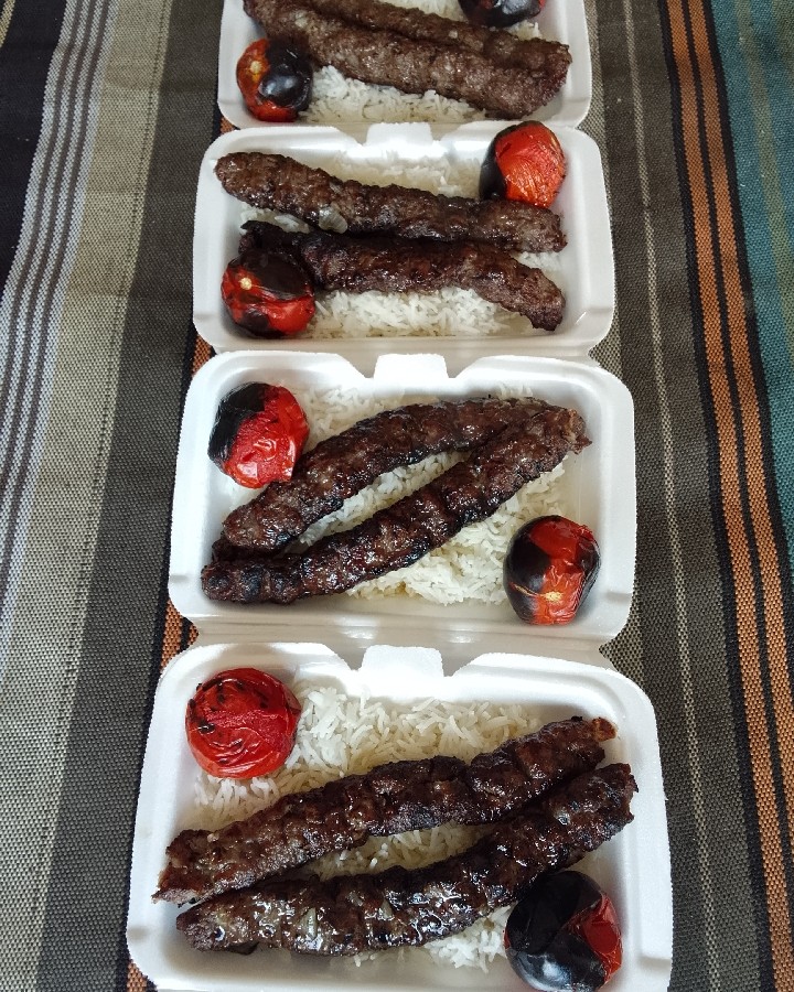 چلو کباب کوبیده 