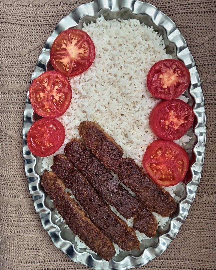 پذیرایی از مهمان های رهبر شهیدم. 