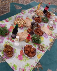 سفره ساده افطاری